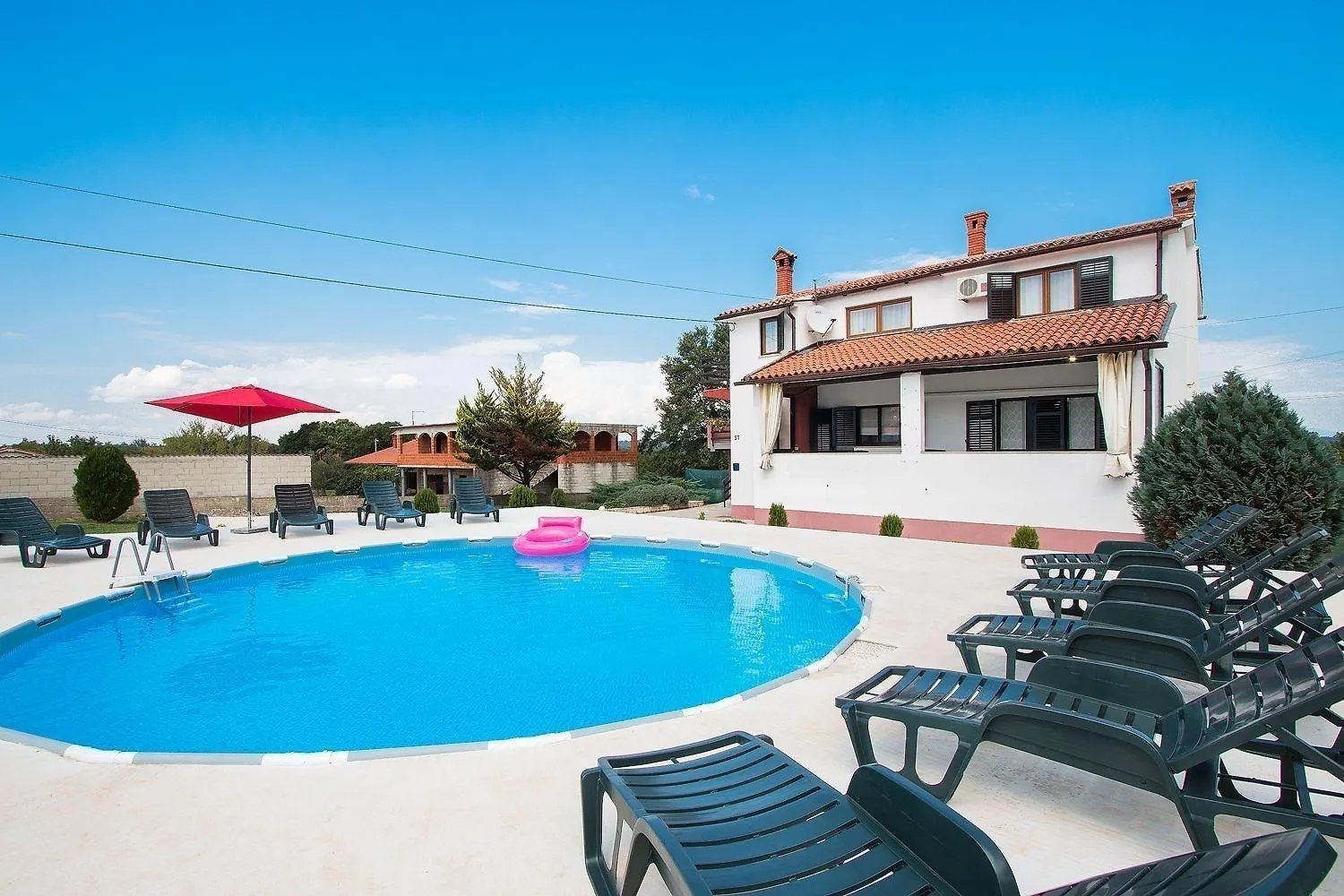 Wohnung In Sajini Mit Garten, Grill Und Gemeinsamem Pool Barban 0*,